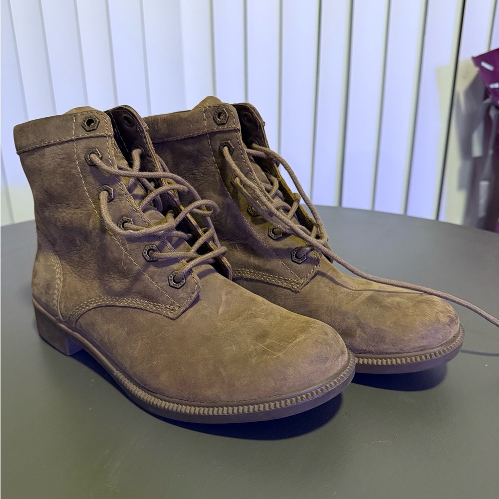 Kodiak Women's Brown Combat Boots
